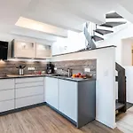 Prora - Penthouse Mit Meerblick - Sternenblick Dachterrasse דירה בינץ